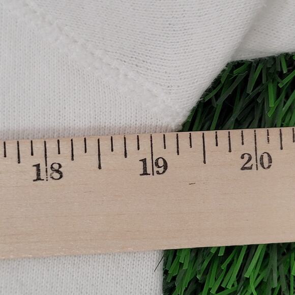 Vintage 90s Family Sports Sweatshirt Womens M 19x19 Boxy White - Picture 11 of 11